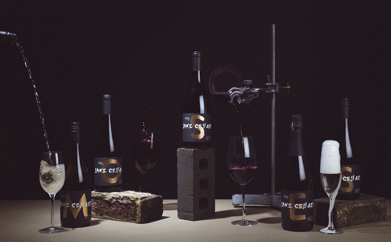 手繪字體插畫葡萄酒包裝設(shè)計(jì),杭州包裝設(shè)計(jì)公司