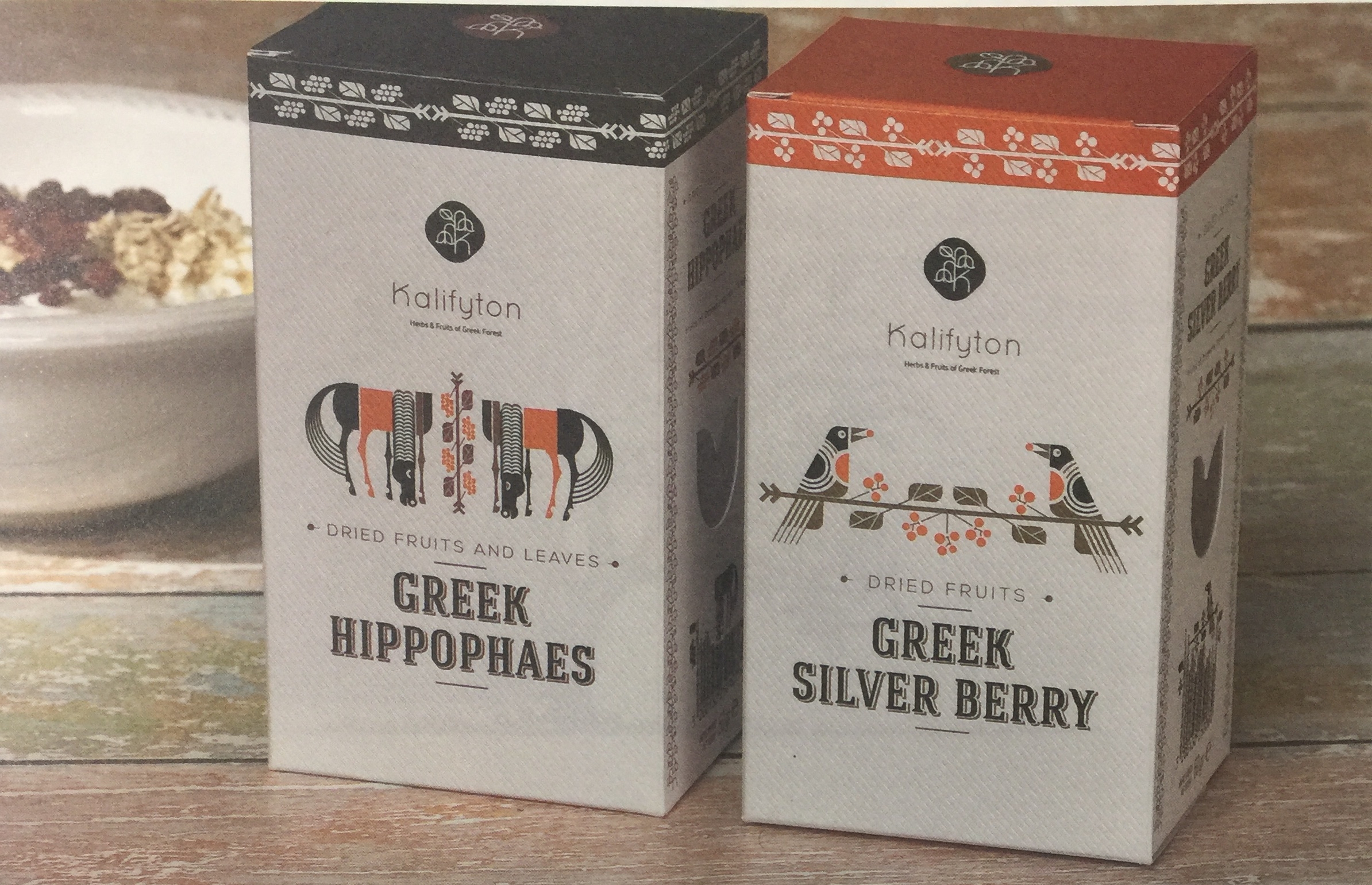 帶來獨特味覺體驗的食品-黑莓、銀果胡頹子和沙棘果醬包裝設(shè)計